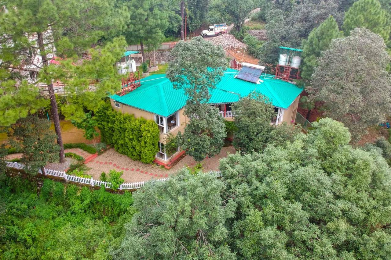 Mistletoe House By Veo - Part Of Stayvista Bhīm Tāl Esterno foto